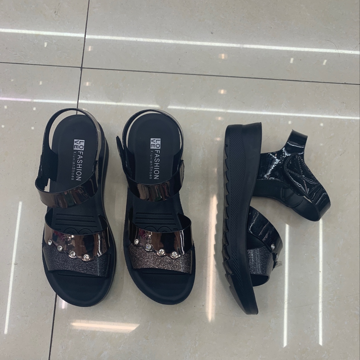 Summer lady slippers thumbnail