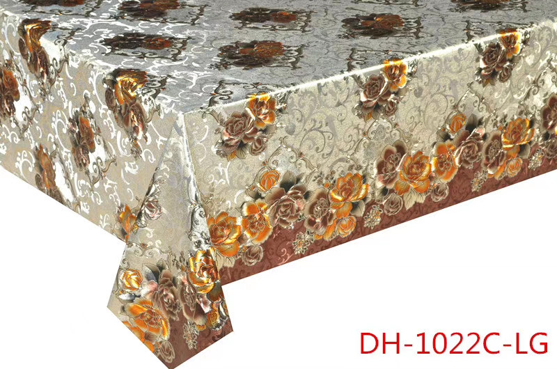 Direct sales from the manufacturer of new PvC printed checkered tablecloths that are waterproof and oil-proof Specification image