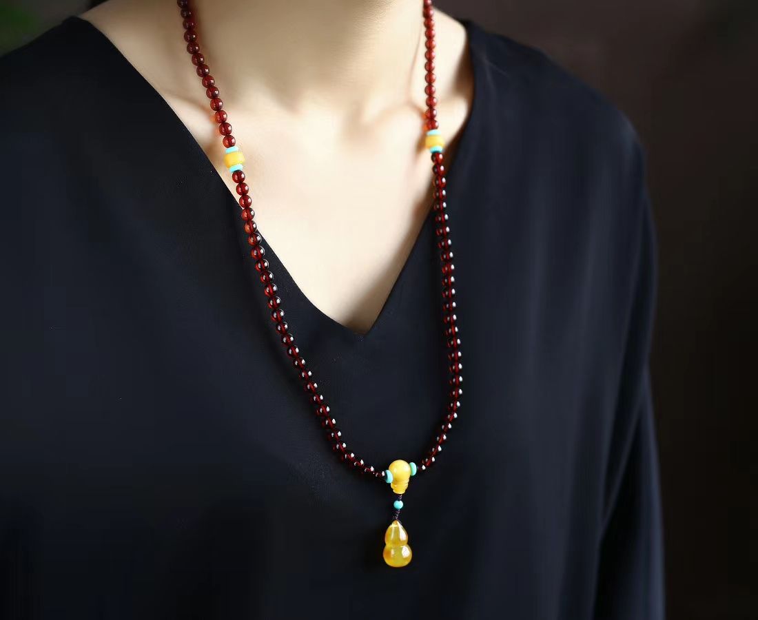 天然血珀6+mm手链/项链两用款 配珠蜜蜡/绿松/23*13mm