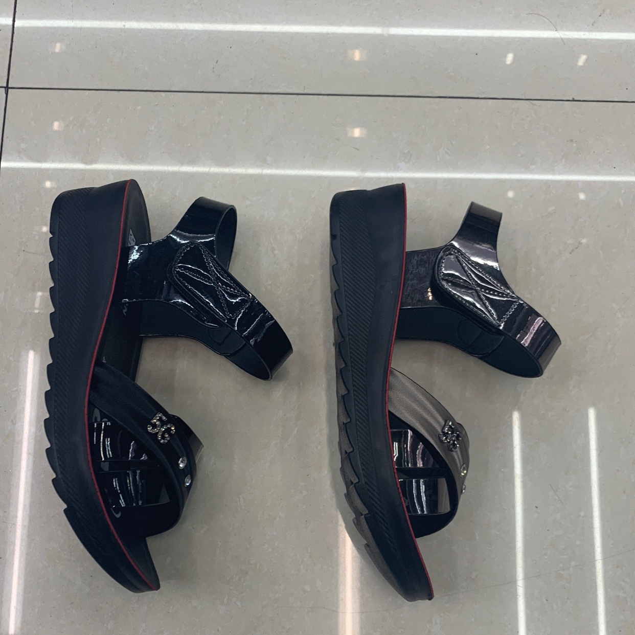 Summer lady's sandals details Picture