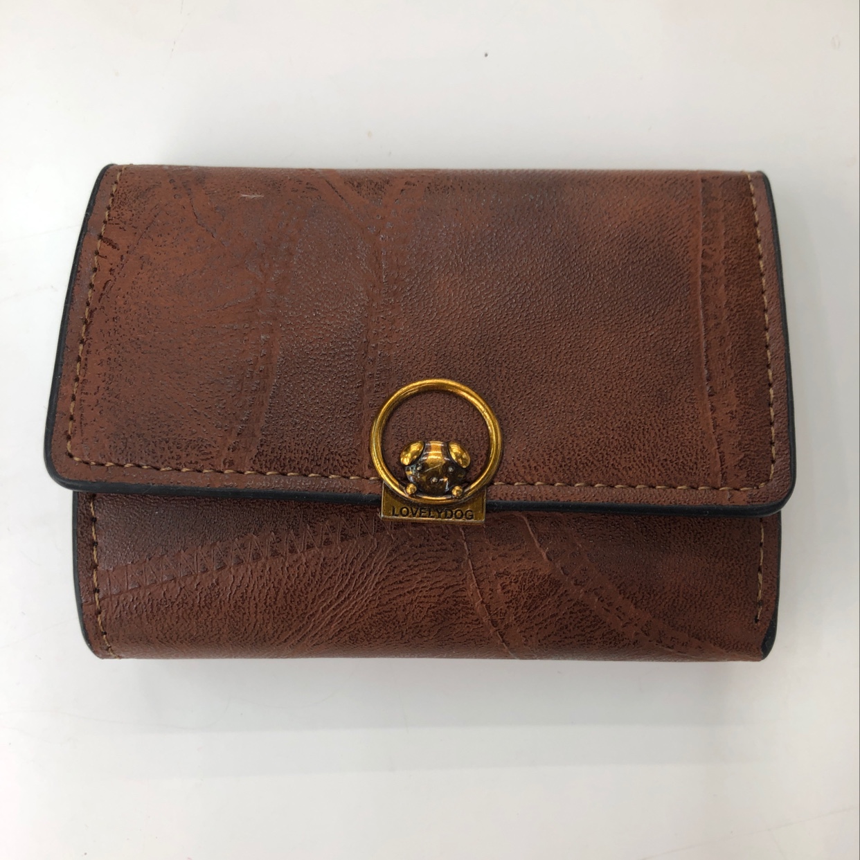 A retro short little dog wallet Item Picture