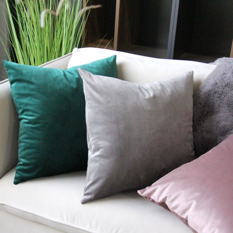 Velvet cushions, sofa cushions, velvet fabric, home living room cushion cover, office details Picture