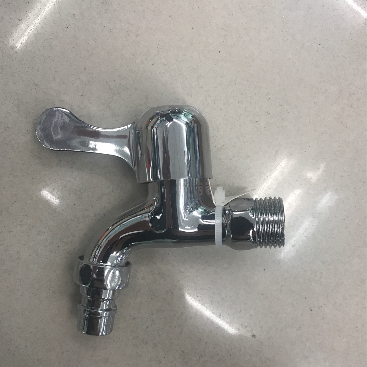 Zinc alloy washing machine faucet