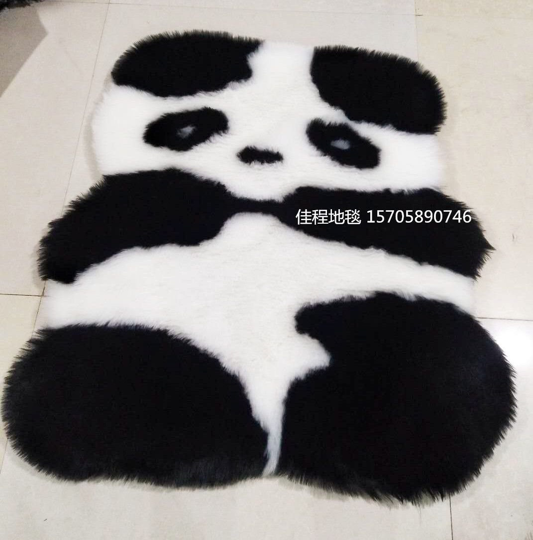 Imitation wool carpet, panda pattern, koala pattern, checkered carpet, bedside carpet, sofa carpet, sheepskin carpet full figure