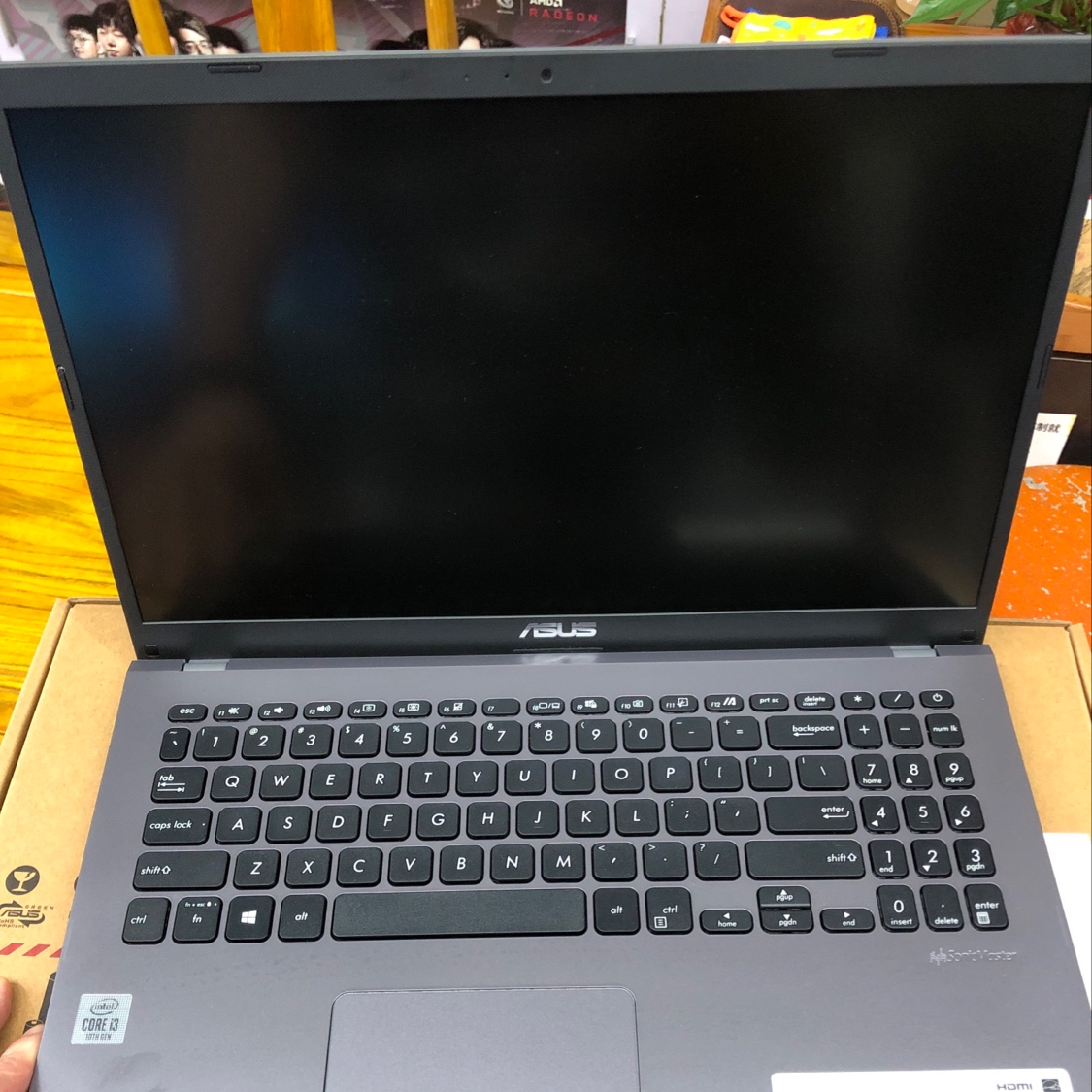 华硕笔记本型号：Y5200J产品图