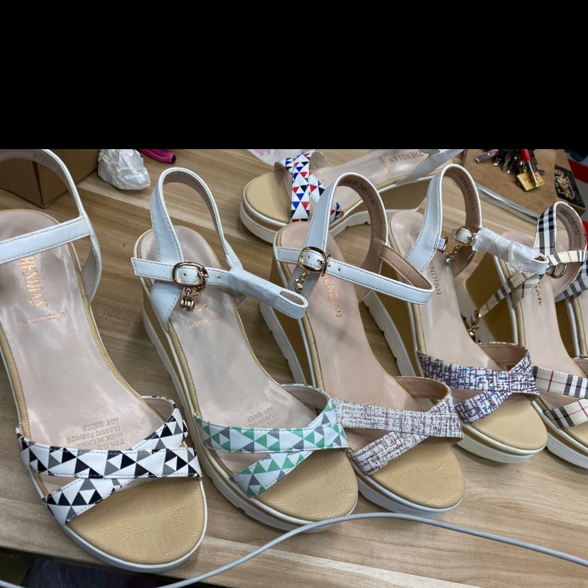 Victory Shoes Women's wedge heel sandals