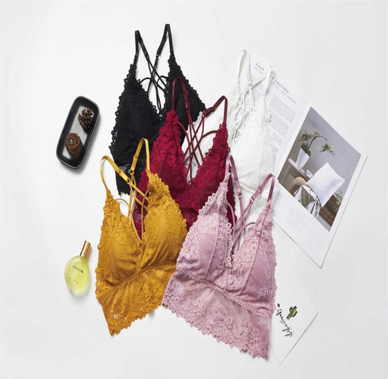 Best-selling sexy lace for women with a beautiful back and transparent strapless design