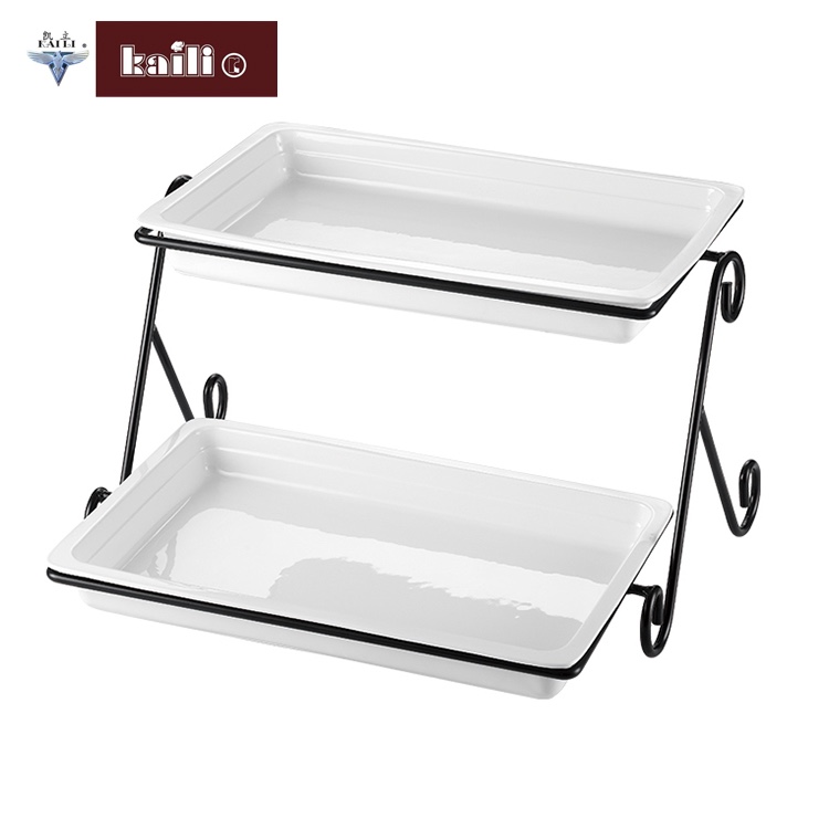 Use more fruit plates and ceramic display stands Application Scenario