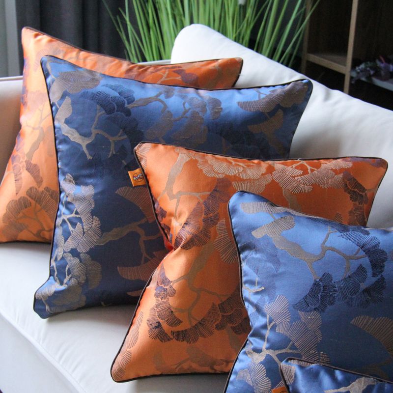 Light luxury, simple, modern European-style sofa pillowcase, home living room large pillow cover, waist pillow Specification image