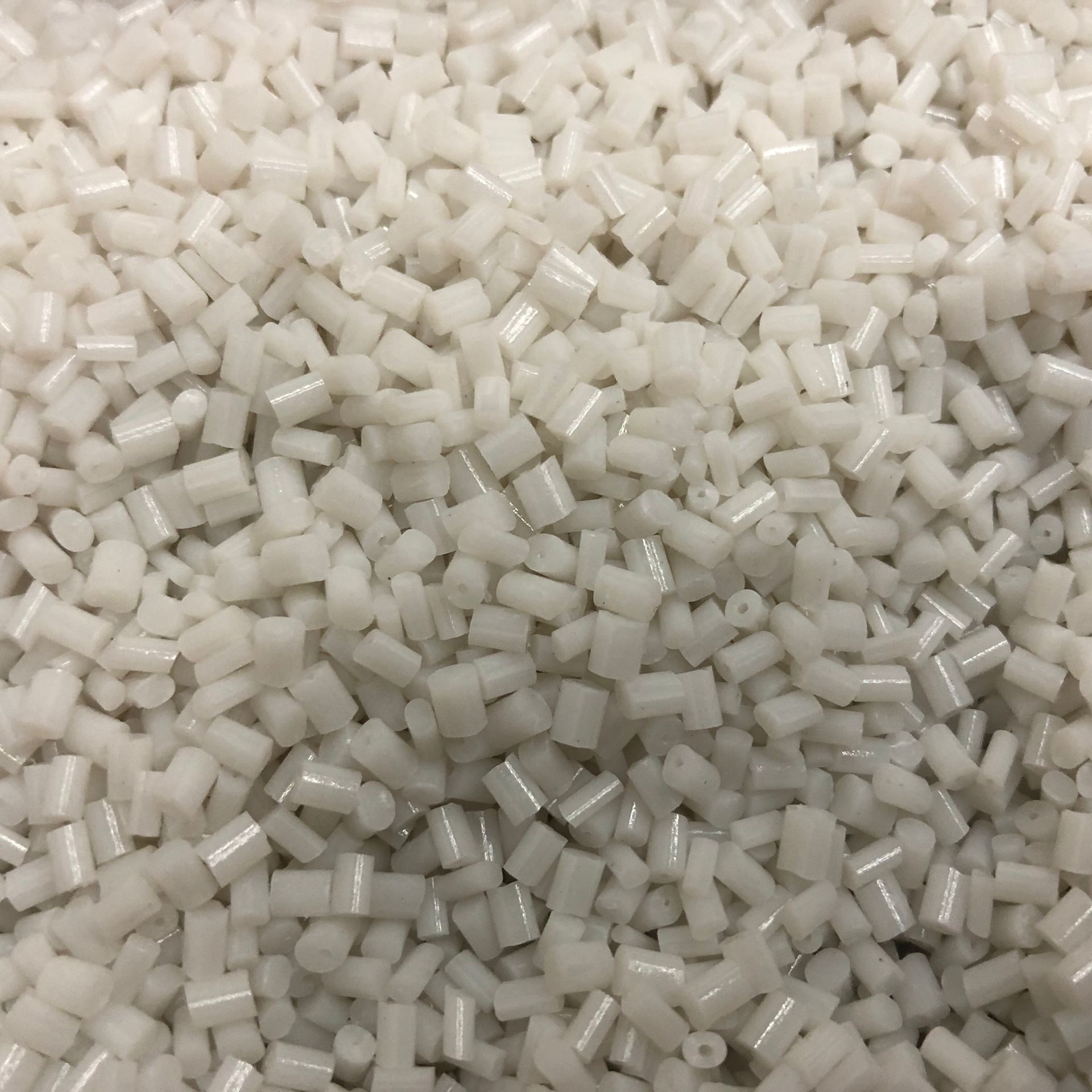 Factory direct sales of 25kg acrylic milky white. Large quantities enjoy better prices. Welcome to order. Honest seller with affordable prices detail image 3