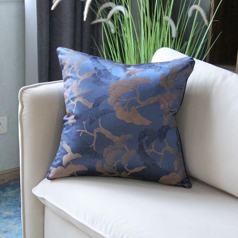 Light luxury, simple, modern European-style sofa pillowcase, home living room large pillow cover, waist pillow Item Picture