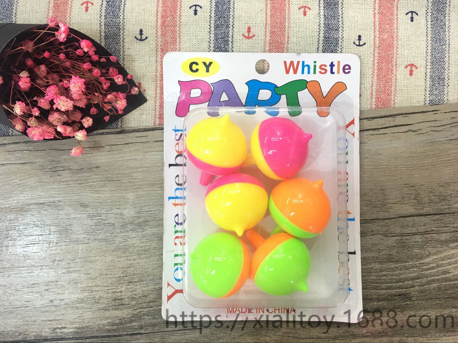 Mini children's small gift manufacturer direct sales of rotating gyroscope plastic toy cards, wholesale of small gyroscope toys details Picture