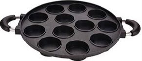 The cake mold has 12 flat holes