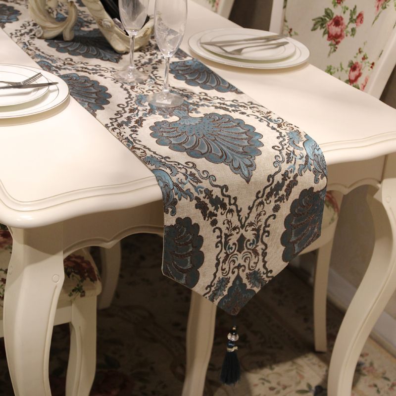 American-style high-end luxurious fringed table flag, European-style coffee table, fabric decoration bed flag, TV cabinet cover fabric, new Chinese-style tablecloth details Picture