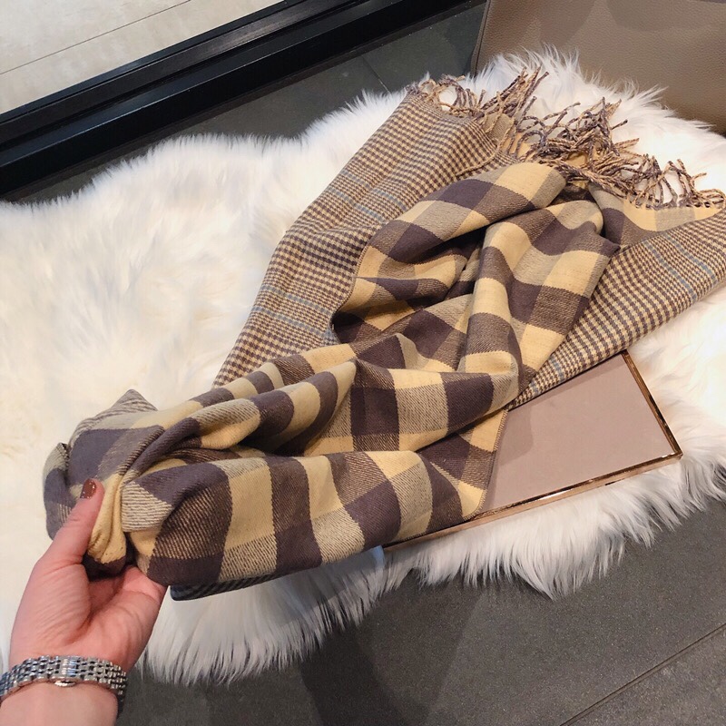 女士围巾时尚潮流爆款秋冬款产品