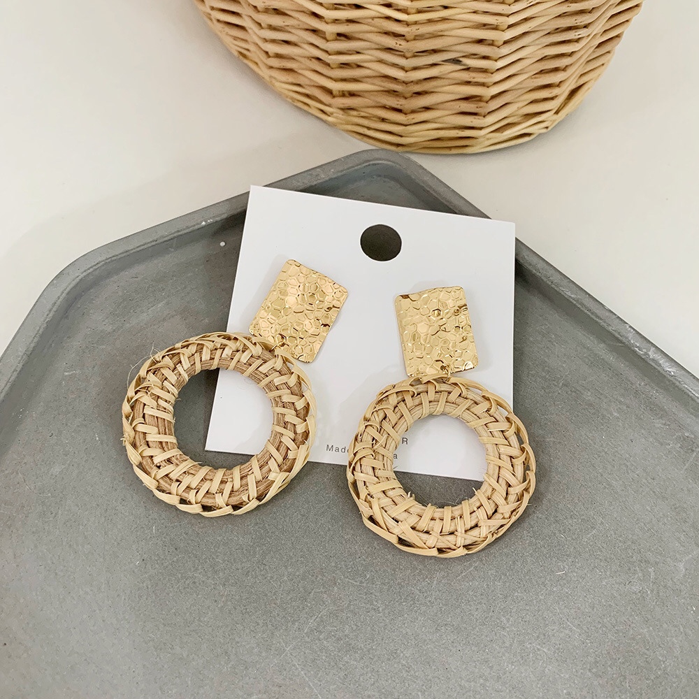 Dongdaemun, South Korea, the same style rattan plait earrings geometric round grass woven metal sequins European and American wind earrings earrings female thumbnail
