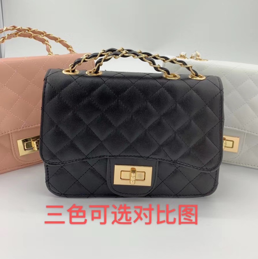 Stylish Bags That Go With Everything Specification drawing