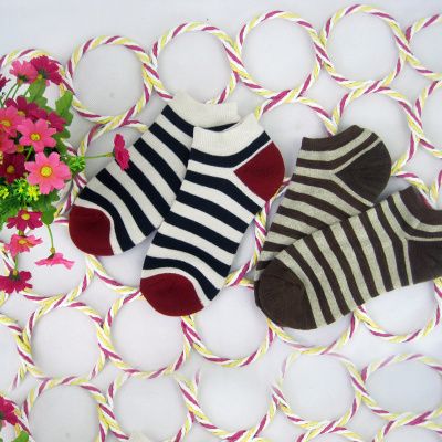 Wool socks and half cotton socks