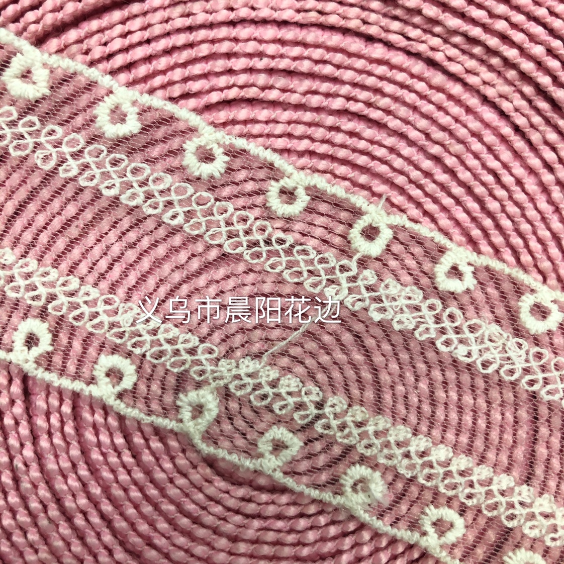 刺绣网布条花