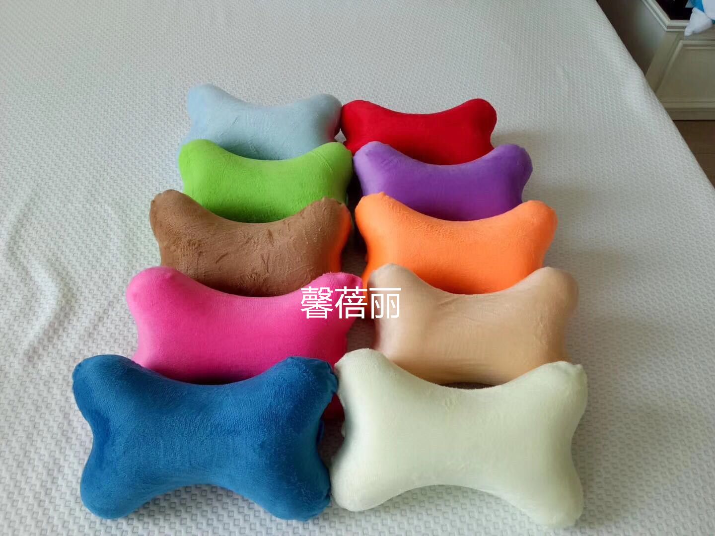 纯色骨头枕，汽车头枕记忆棉 thumbnail