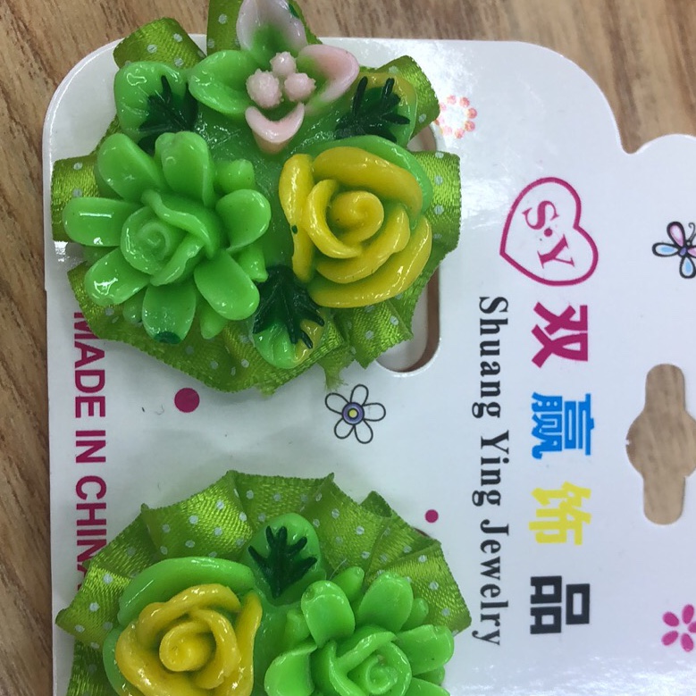 The "Dot Cloth applique Chinese-style" jewelry series products are fresh and cute. Factory direct sales of headwear