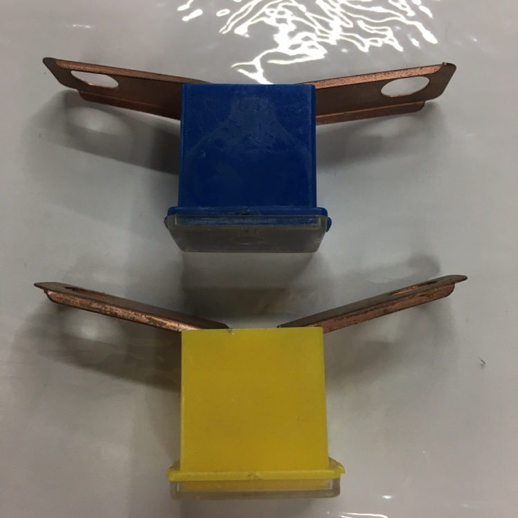 Supply car fuses