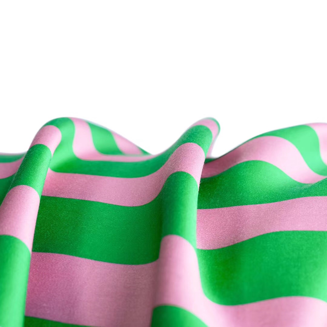 60 Tencel Digital Printing Series 4-Piece Pink Green Stripe Application Scenario