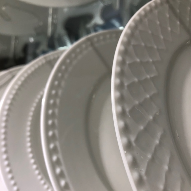 10.5-inch relief flat plate.36 one-box factory direct sales, wholesale and retail in stock. Offline physical store. Consult before placing an order Item Picture
