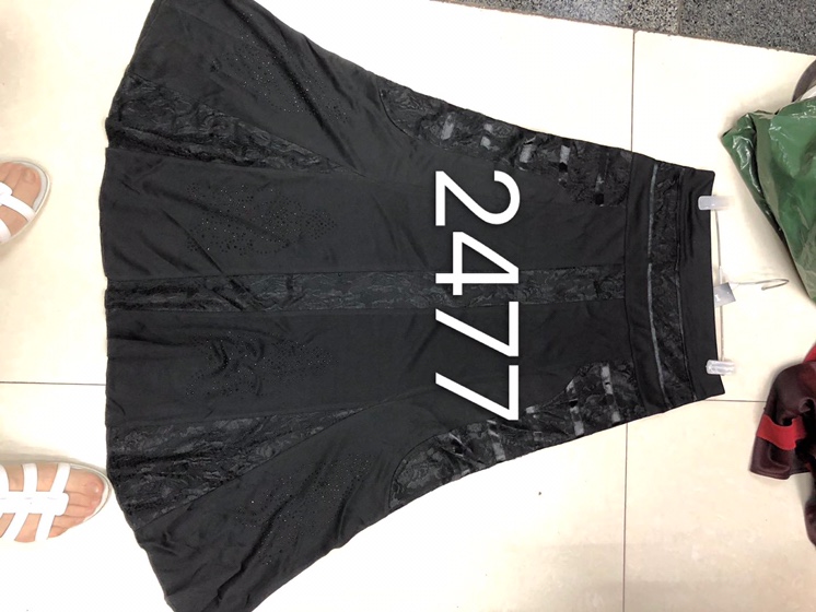 Black dress thumbnail