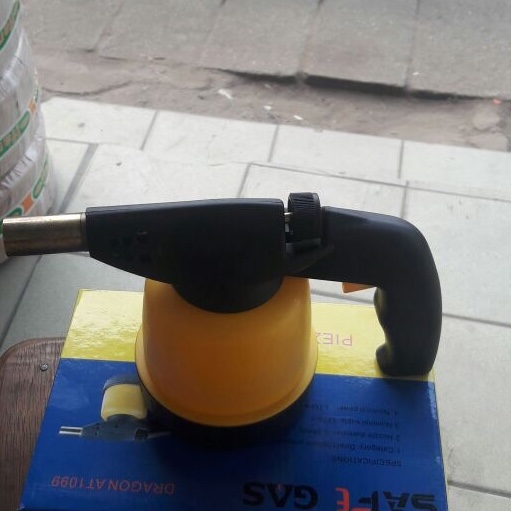 Spray gun 8 thumbnail