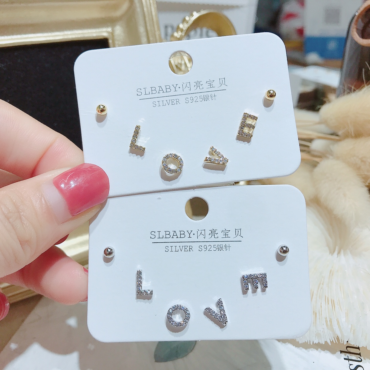S925 silver needle love stud earrings thumbnail