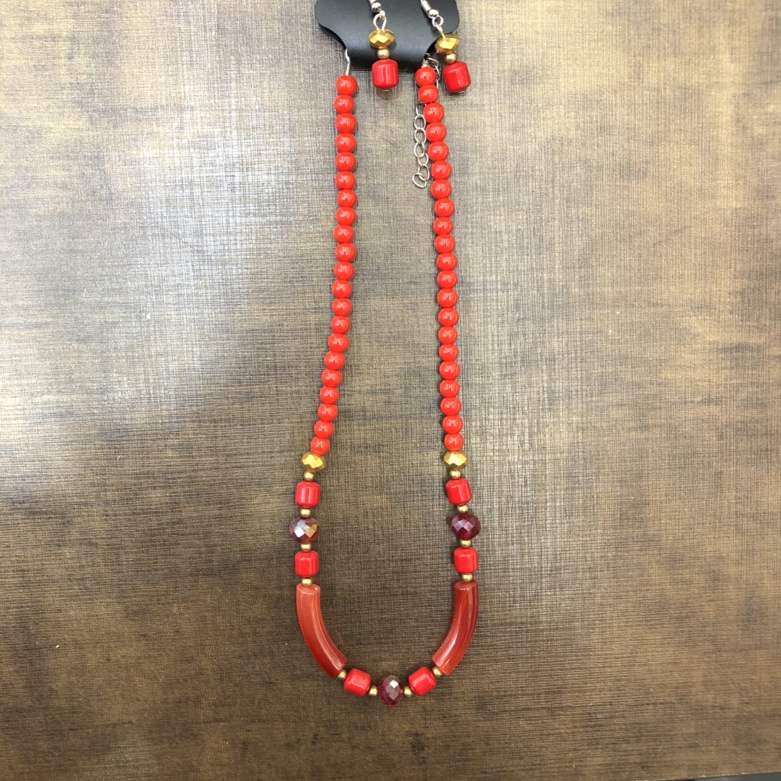 Out of stock, need to order, two - piece necklace set thumbnail