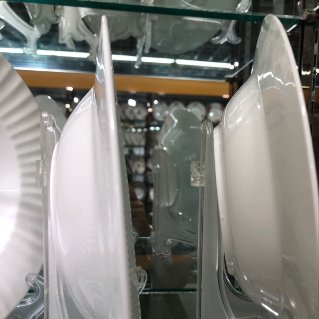 9-inch relief flat-edge soup platters, 48 pieces per box, factory direct sales, wholesale and retail, in stock, offline physical store. Please consult before placing an order undefined