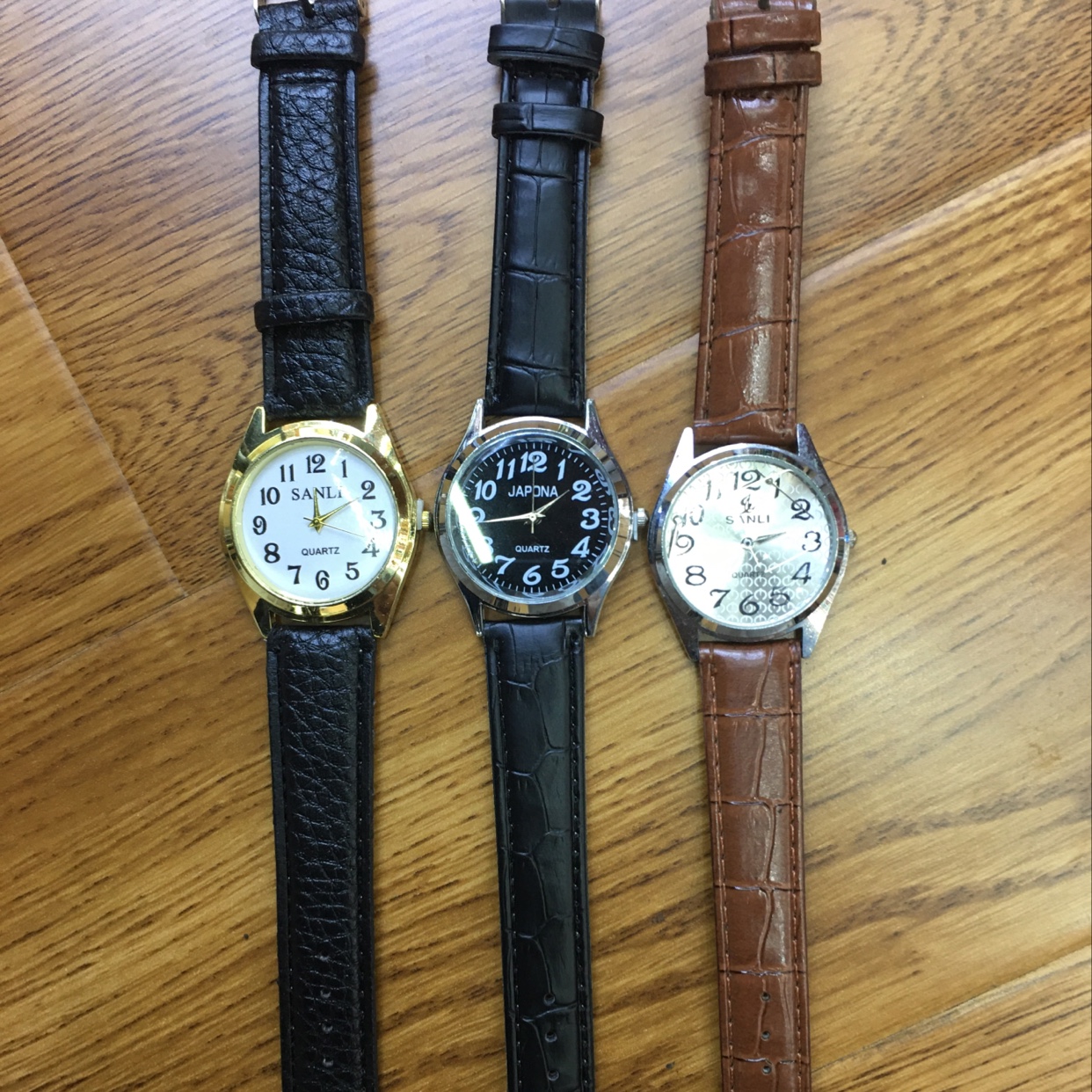 Reloj de cuero digital para hombres