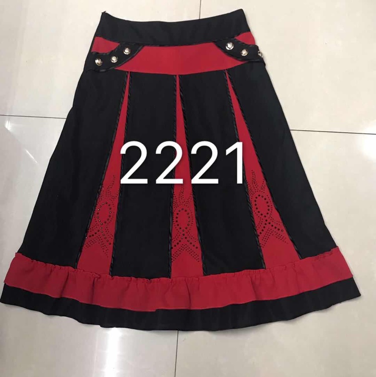2221 red skirt thumbnail