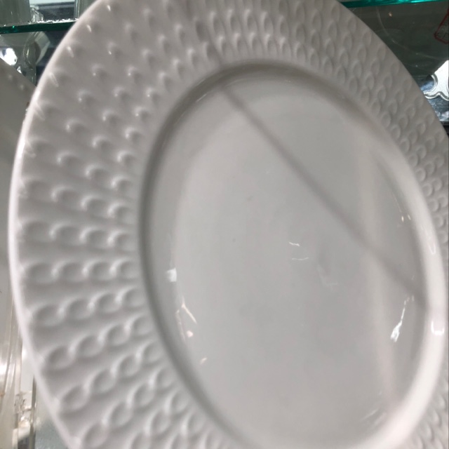 10.5 New bone China with embossed plate! One flower noodle per box, the price is the price of one box! There are 36 in one box Item Picture