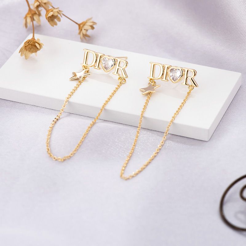 Hipster Letters Chain Earrings Women 2020 New Personality Korean Temperament Era Beauty Jewelry details Picture