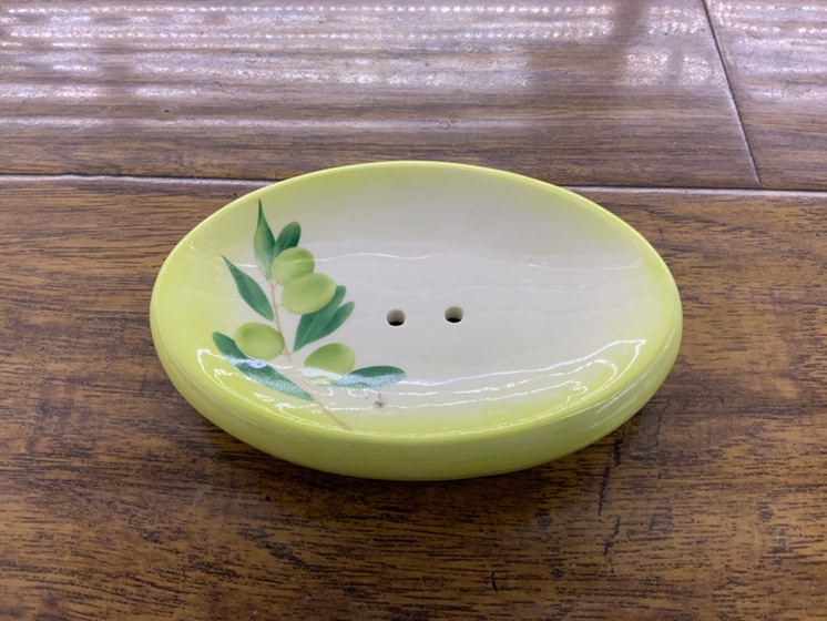 复古简约大气黄绿色橄榄图案打孔陶瓷肥皂盒详情图1