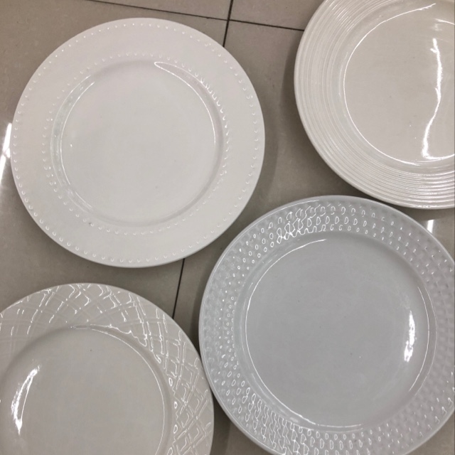 8-inch relief flat plate, 60 pieces per box, factory direct sales, wholesale and retail in stock, offline physical store. Consult before placing an order Item Picture