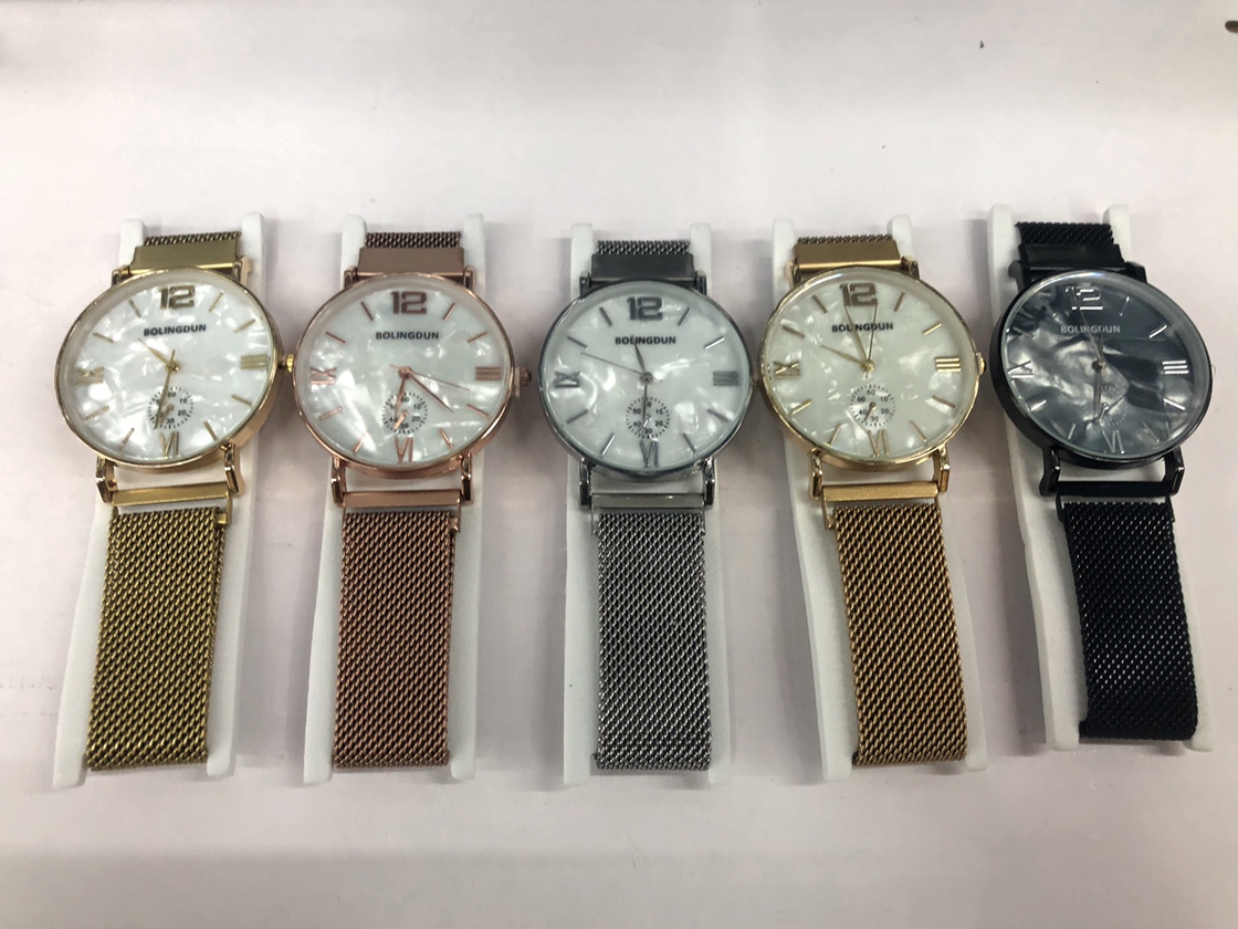 男士手表 时尚 潮流 简约石英表生活防水米兰带9