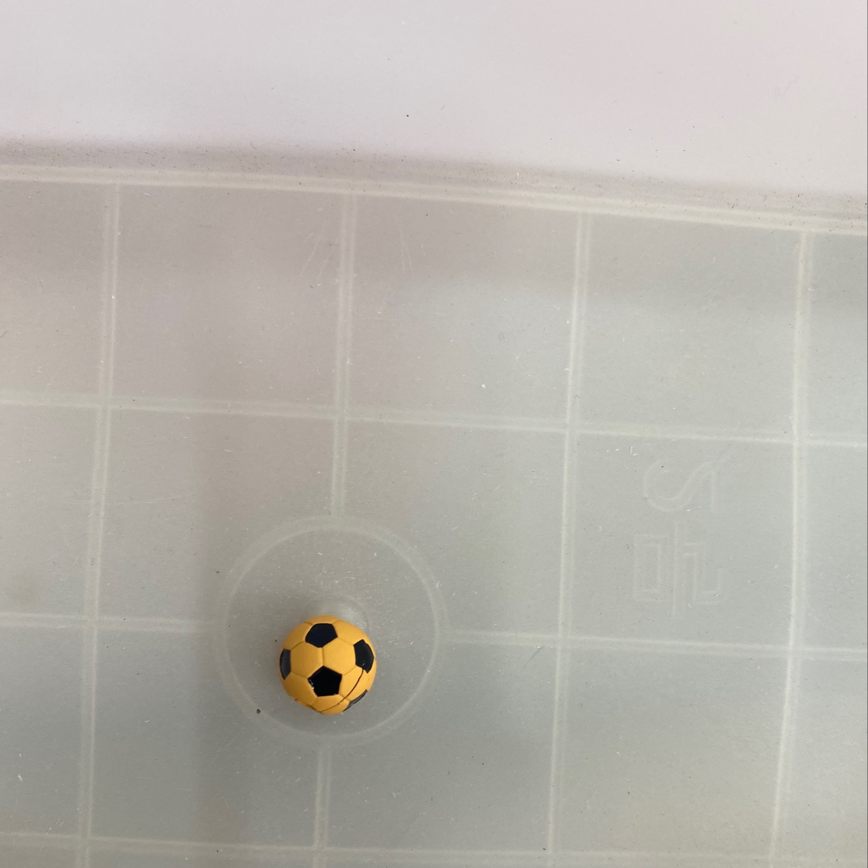 足球