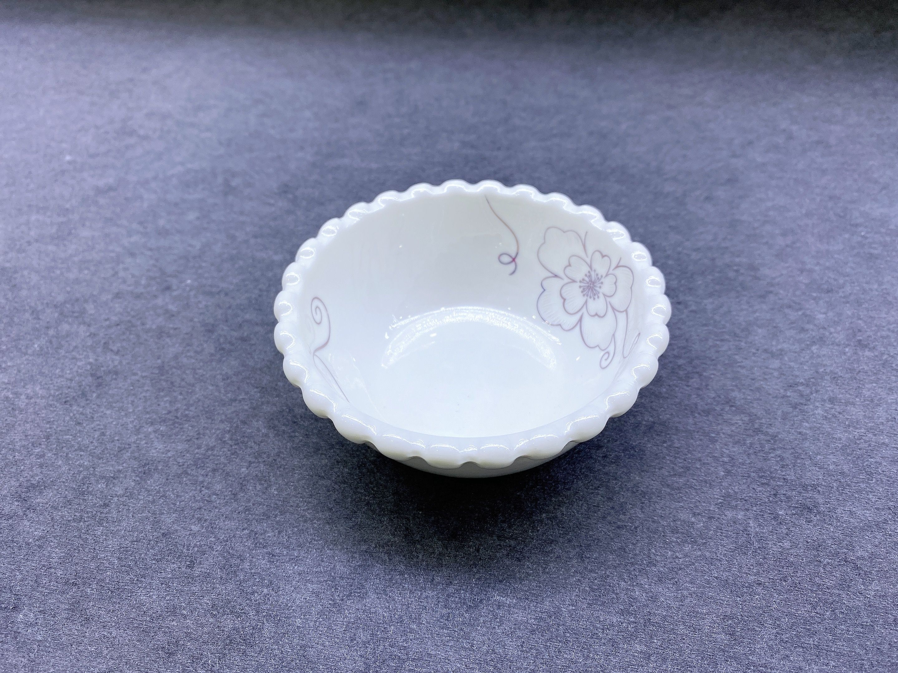 外贸陶瓷小圆碗  4.5寸小汤碗