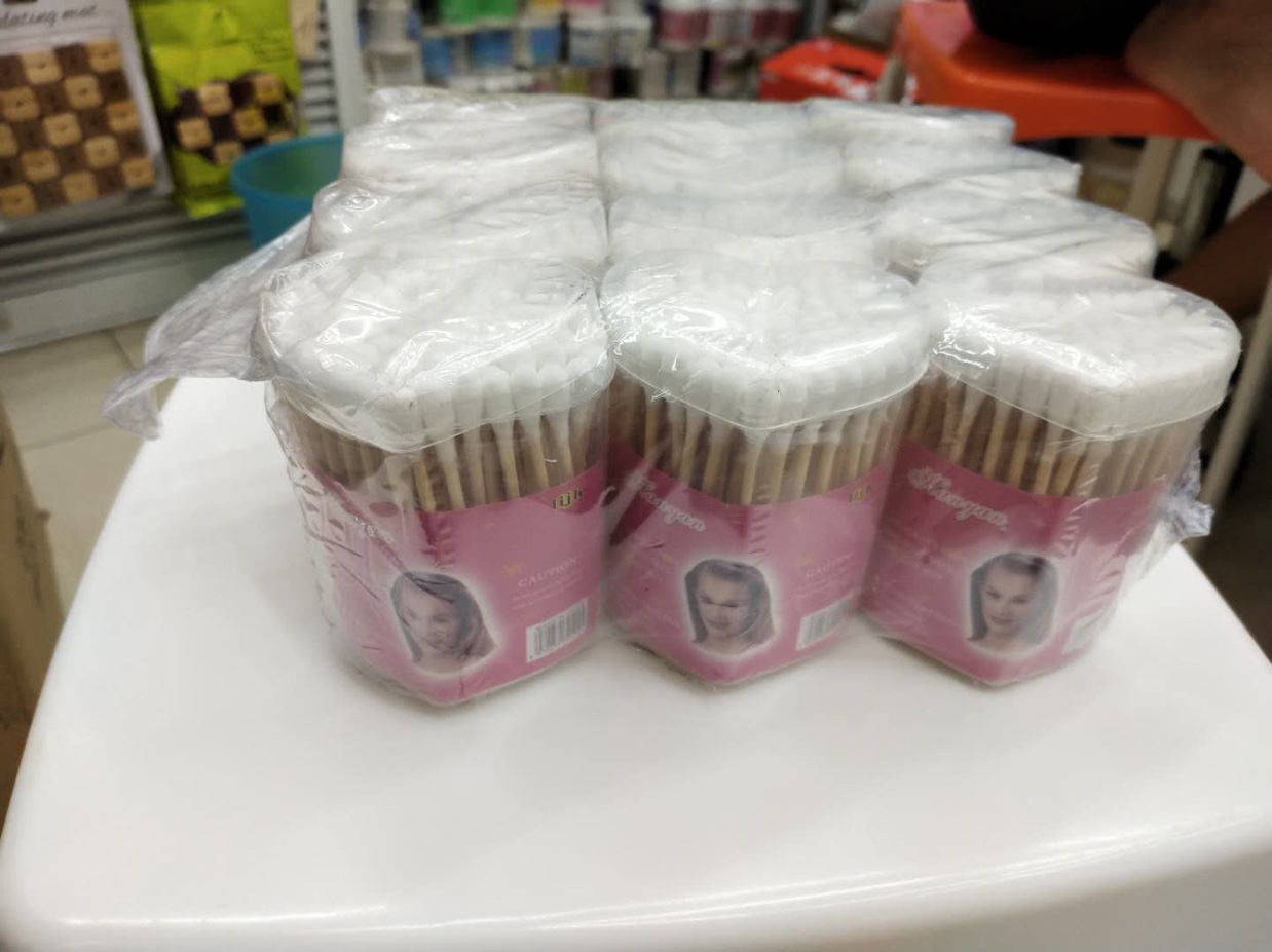 80 cotton swabs thumbnail