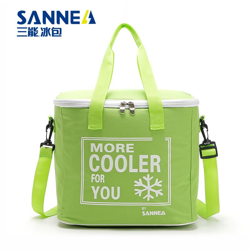SAN Neng's new Oxford cloth insulated lunch box, outdoor picnic aluminum film lunch box, insulated and cold insulated lunch box wholesale Application Scenario