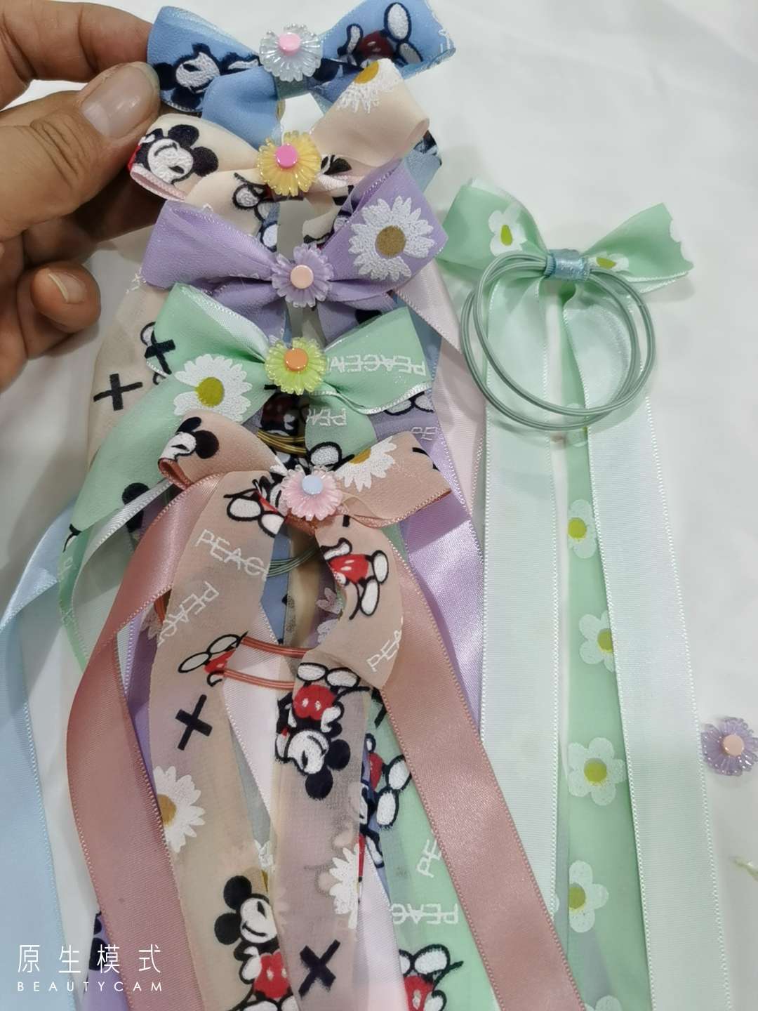 飘带格子点花皮筋                                                    