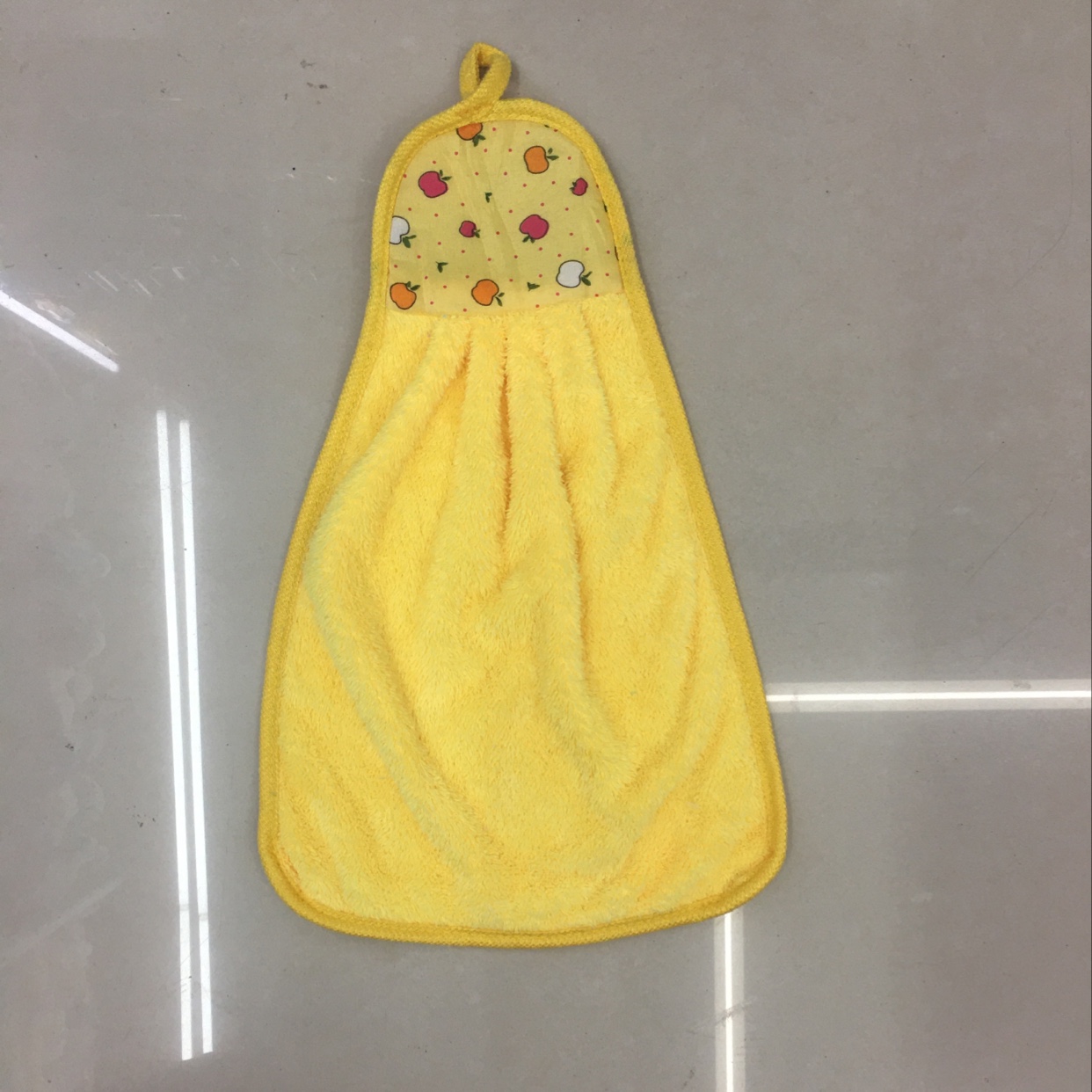 可爱挂饰擦手巾装饰毛巾白底实物图