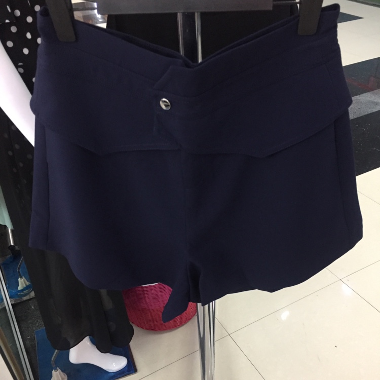 夏季新款韩版女装修身短裤产品图