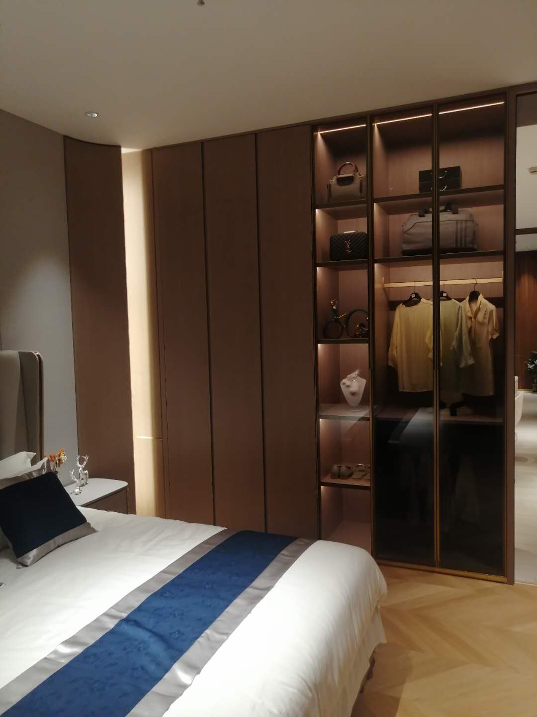 Italy demeijia whole custom Italian minimalist wind wood veneer bedroom thumbnail
