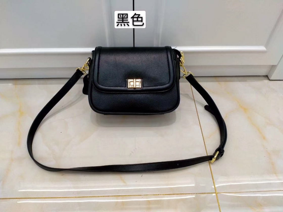 爆款，高端款，超越爆。面料牛皮，黑色