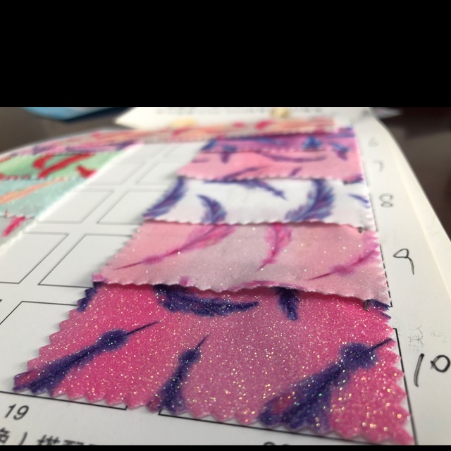 A173 大量现货高中低档皮革面料厂家直销热销新款产品图